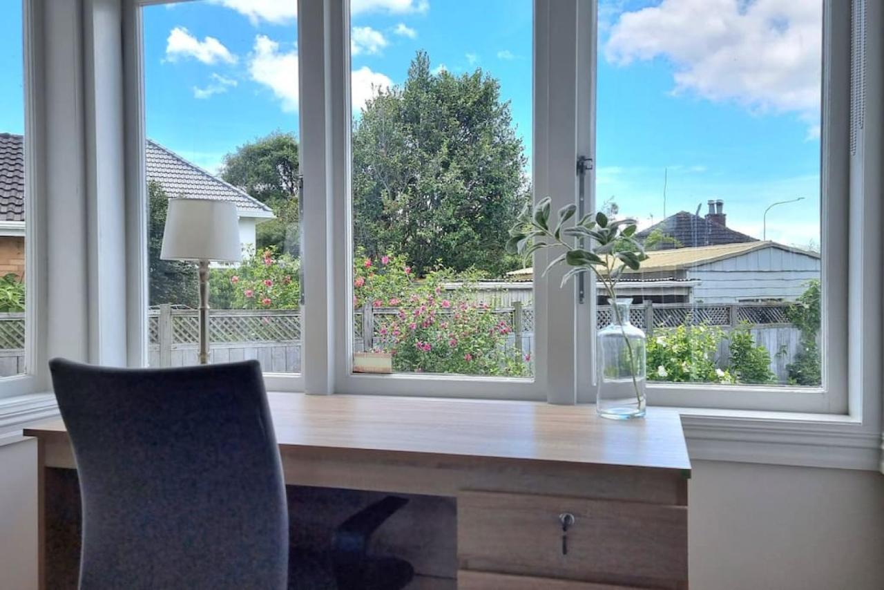 Central Auckland 5-Bedroom Villa With Free Parking Exterior photo